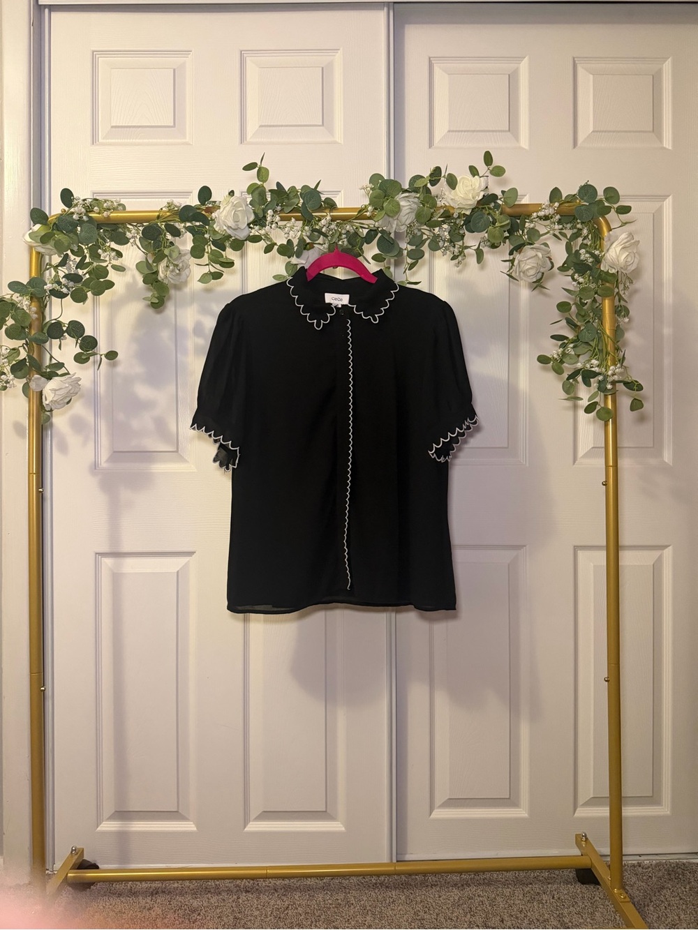 CeCe Black Short Sleeve Blouse with White Scallop Trim